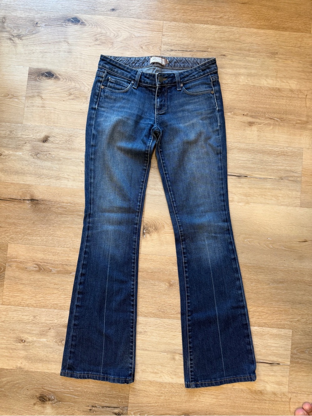 PAIGE Premium Denim Size 26 Laurel Canyon Dark Blue Distressed Bootcut Jeans